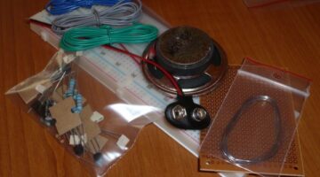 Ambulance siren with transistors - Transistor sound games