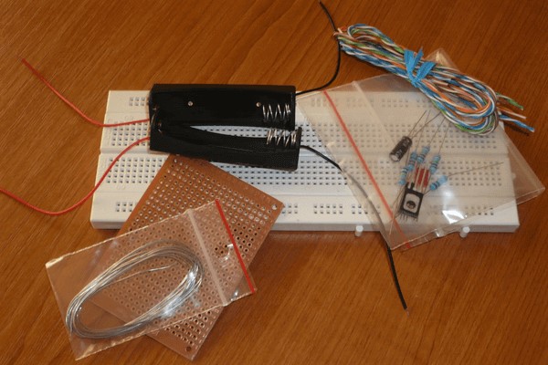 Tester de tranzistori NPN si PNP - Metoda ieftina de testare a tranzistorilor