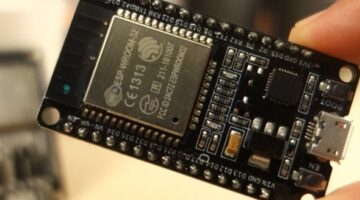 Cum folosim modulul de dezvoltare ESP32?